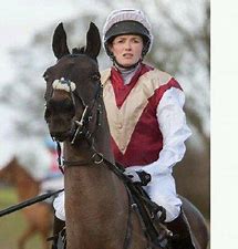 Moreton owner-rider Sarah Rippon